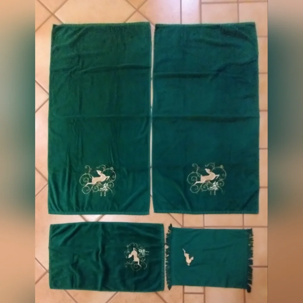 Christmas Towels